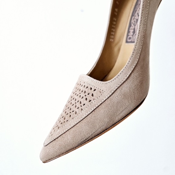 Salvatore Ferragamo suede pump pointed toe Size 7 US / 7cm heels "Pauleen" - Picture 7 of 16